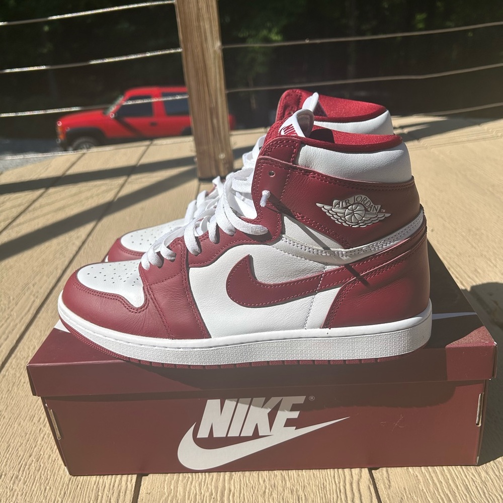 Jordan 1 High (Morehouse)